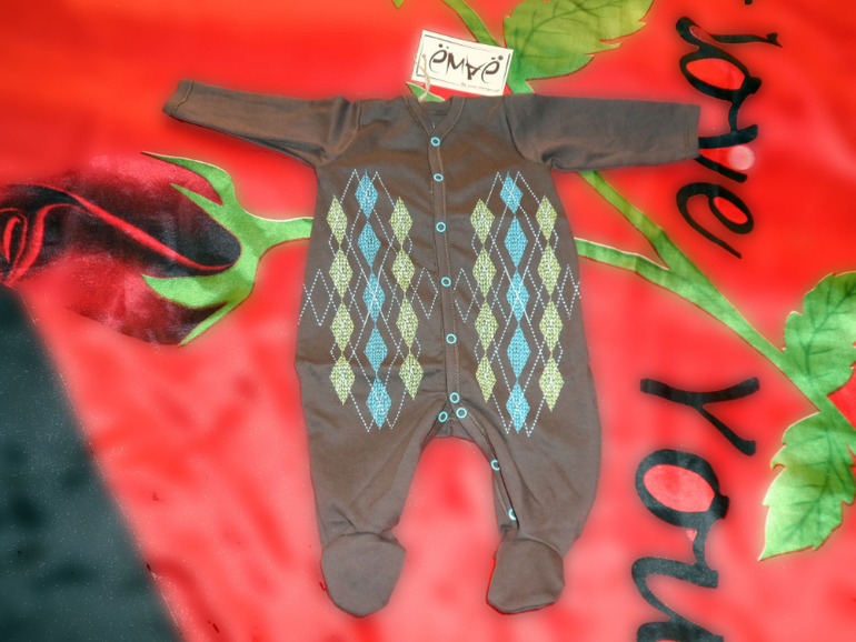 А это наш первый гардероб)