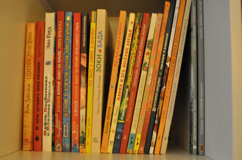 Наши полочки!