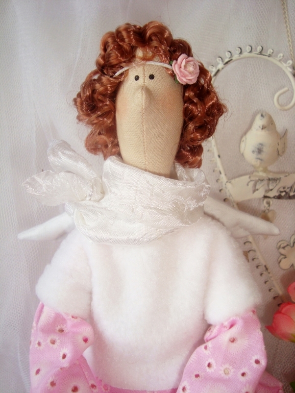 Феечка с любимой птичкой