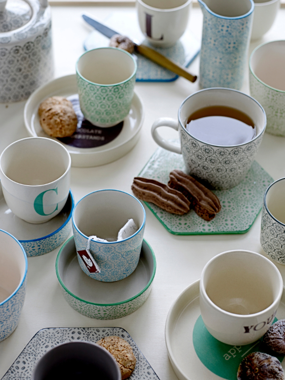 Готовь сани летом