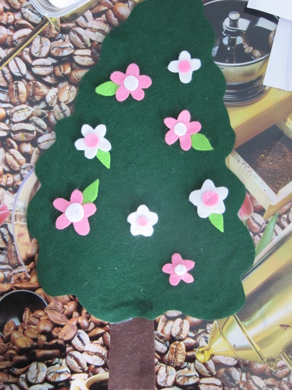 яблоня в 4 временах года