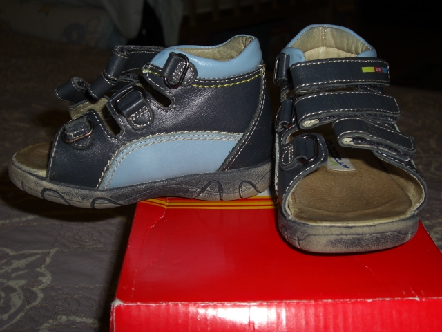 Продаю сандали Ортек на мальчика.