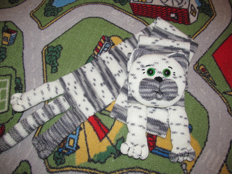 год начался и навязались новые шарфики