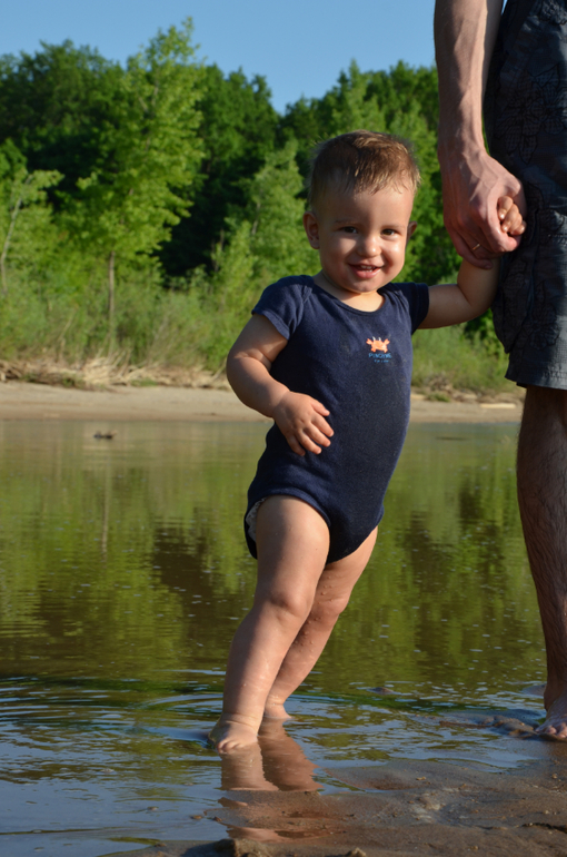 Моя лапа на Волге!))))))))