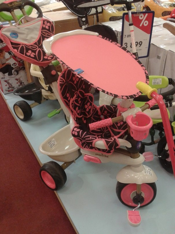 Распродажа велосипедов в ДМ. ФОТО!))