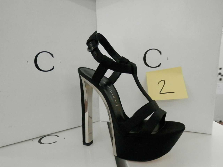 CASADEI,FABI,SERGIO ROSSI,HUGO BOSS,RICHMOND под заказ!!