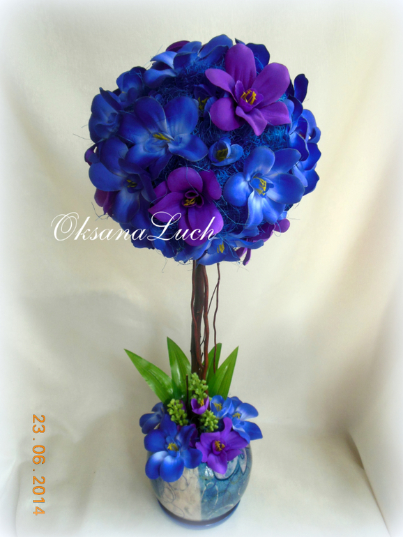 Топиарий "Цвет индиго".