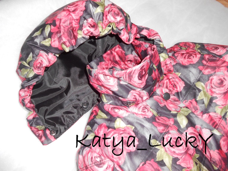 Миллион алых роз: демисезонное пальто для девочки