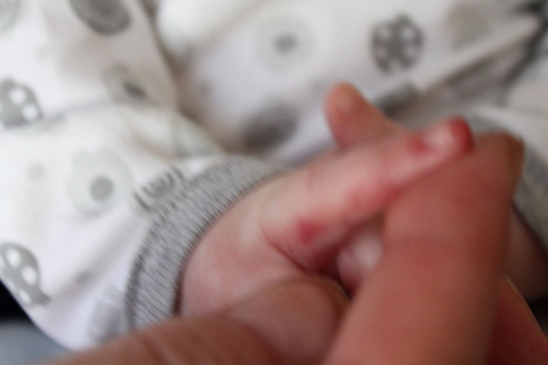 Что приложить,чем помазать?