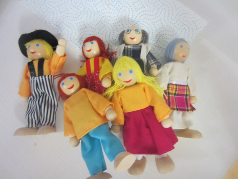 Кукольный дом своими руками! (вернее дедушкиными)