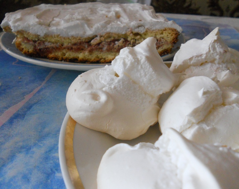 Безглютеновый и безмолочный тортик+безешки