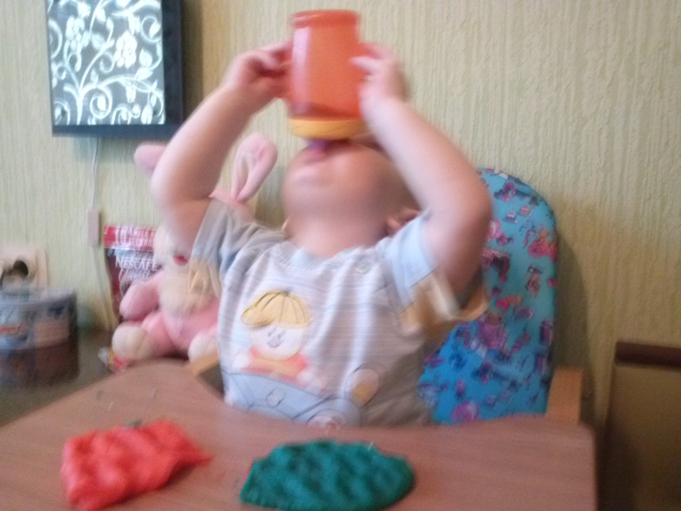 Наш ... можно сказать... первый пластилин