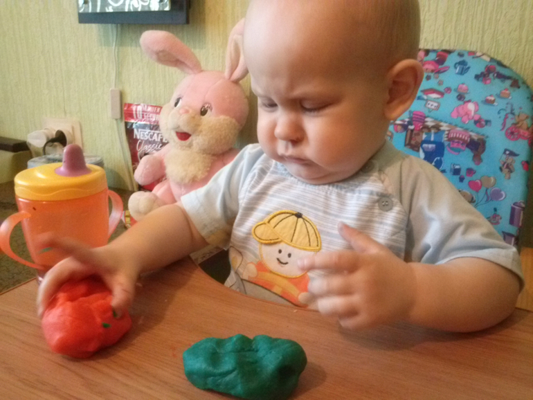 Наш ... можно сказать... первый пластилин