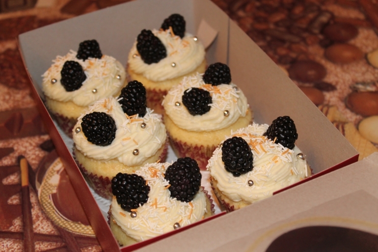 ассорти с ягодами