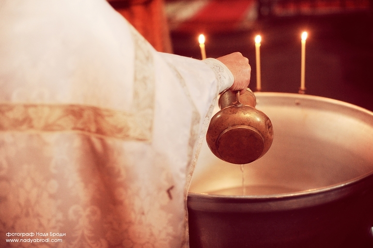 Фотосессия Крещения. Храм Покрова Пресвятой Богородицы с. Воскресенское