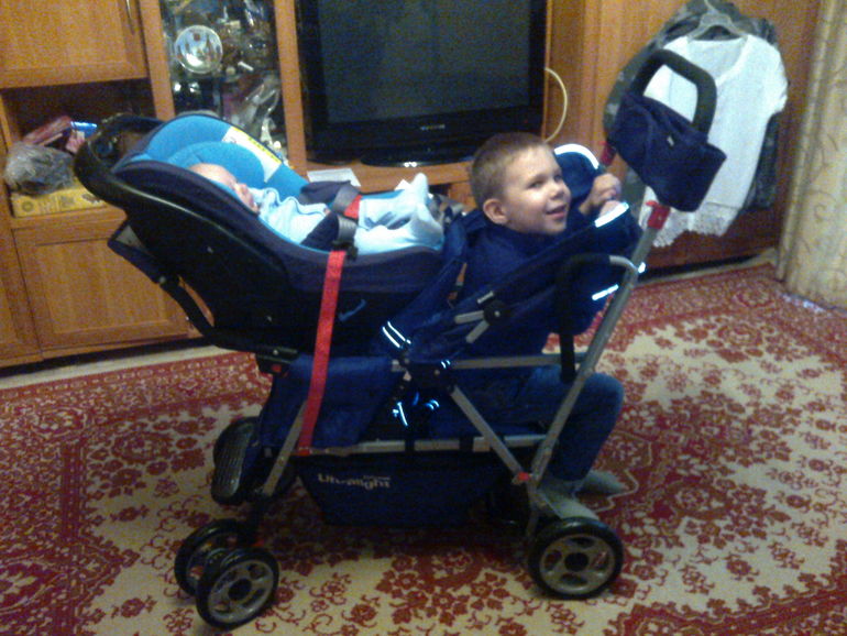 Joovy Caboose Ultralight - коляска для одного или двух детей