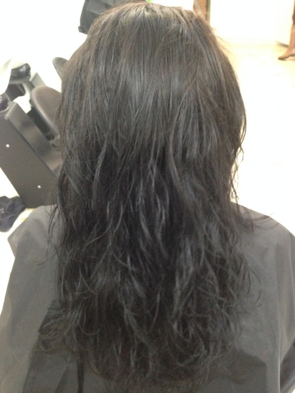 Процедура восстановления и выпрямления волос Brazilian Blowout