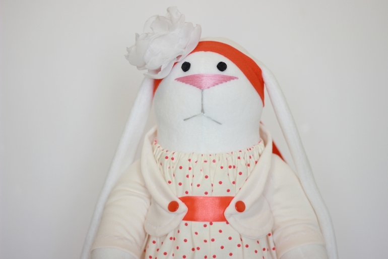 Зайчики, которые уже давно разъехались по семьям ))) Очень много фото )