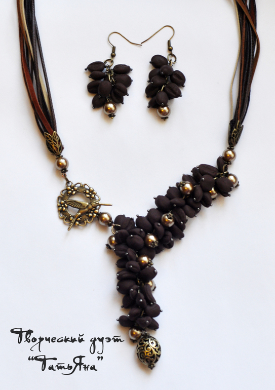 Кофейный комплект или щикарное колье с кофейными зернами