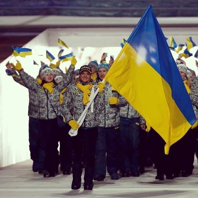 Болеем на наших спортсменов)))