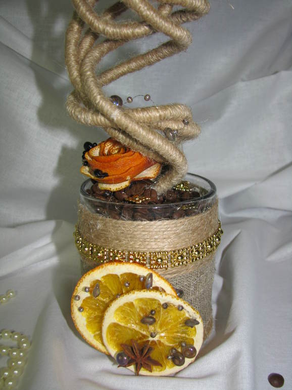 И еще подарок......... Кофе