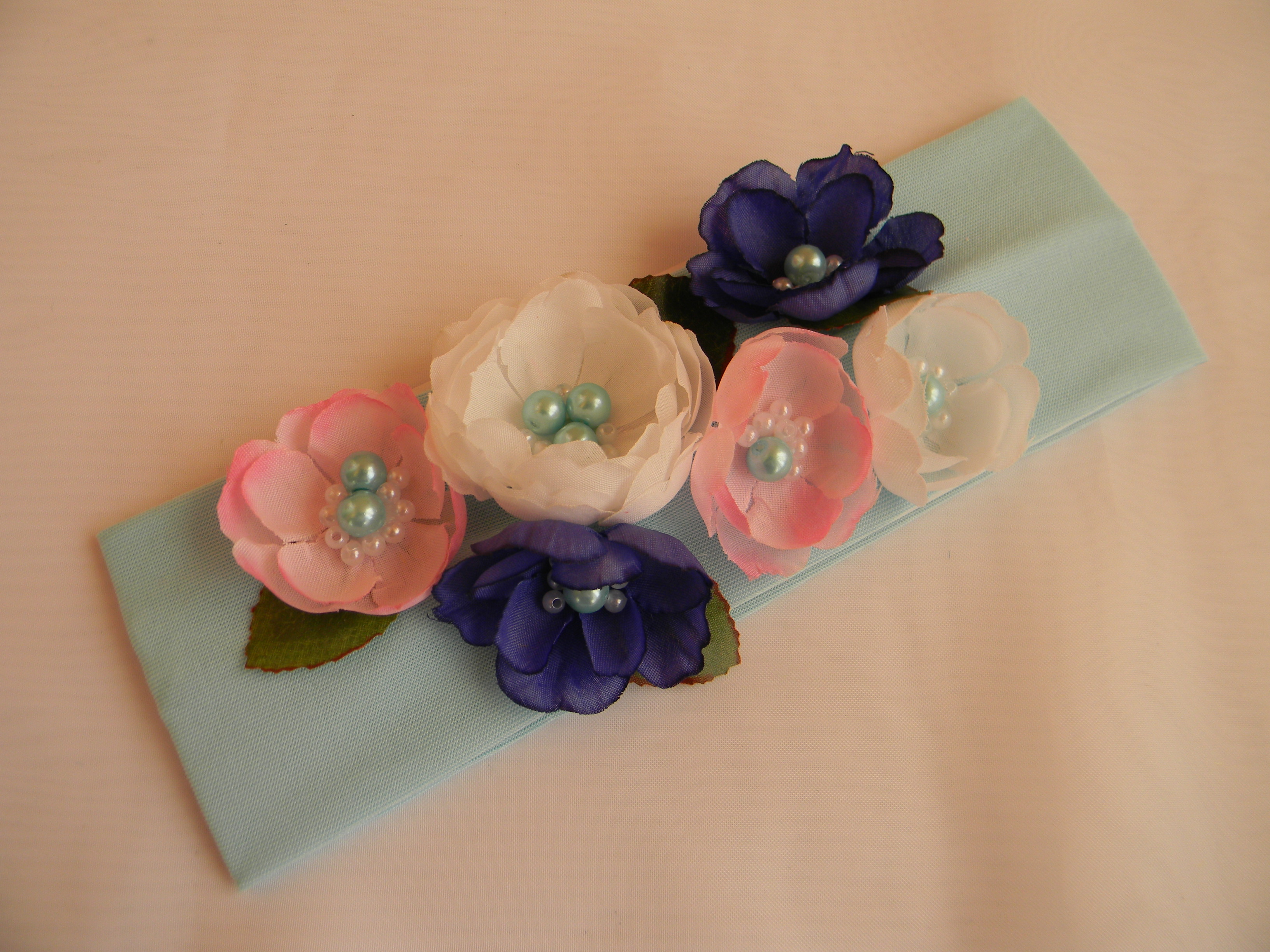 Катя леечку взяла...:)