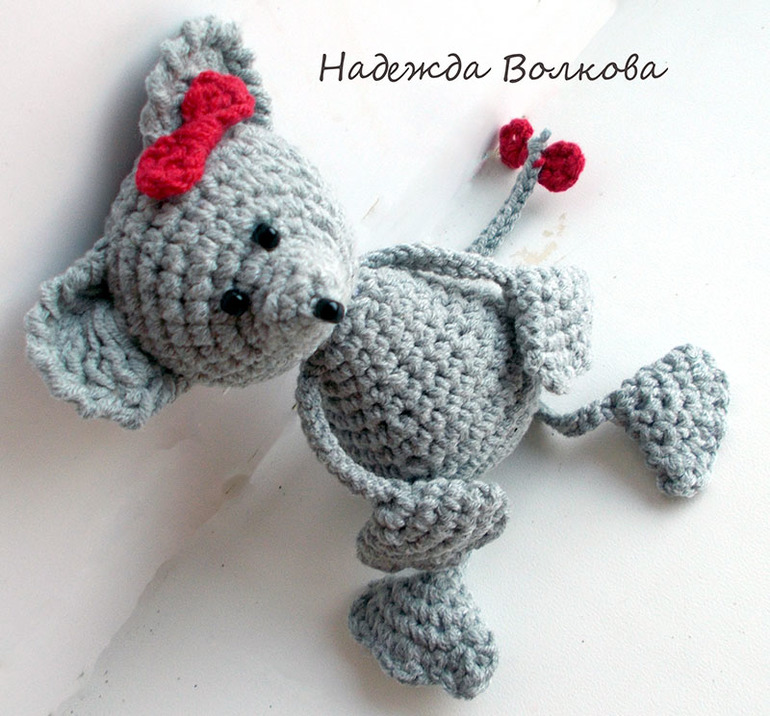 Забавная подушка