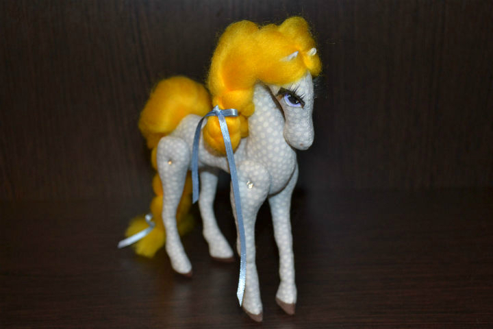 А у меня ещё лошадки :)