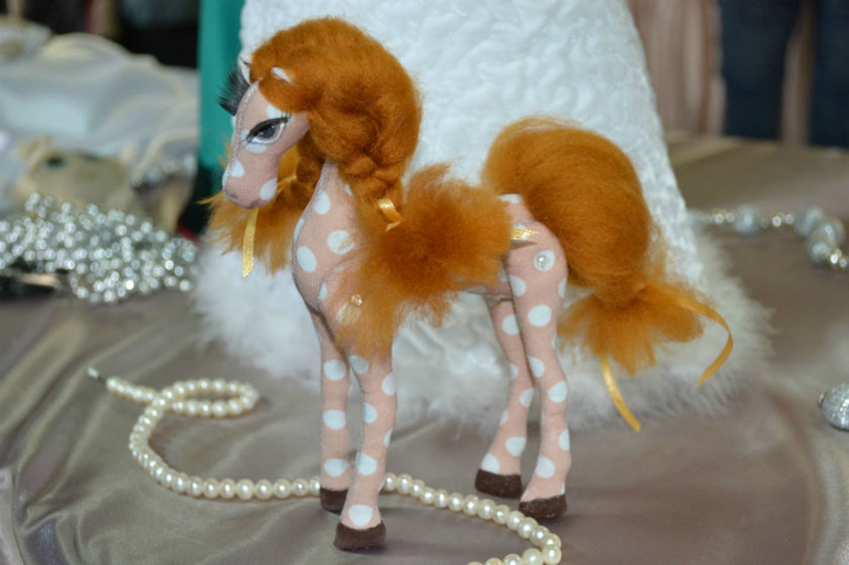 А у меня ещё лошадки :)