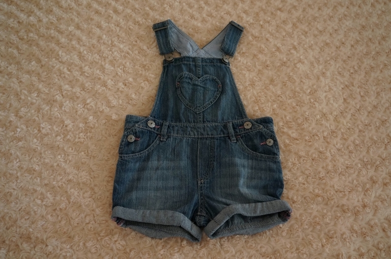 На весну и лето.