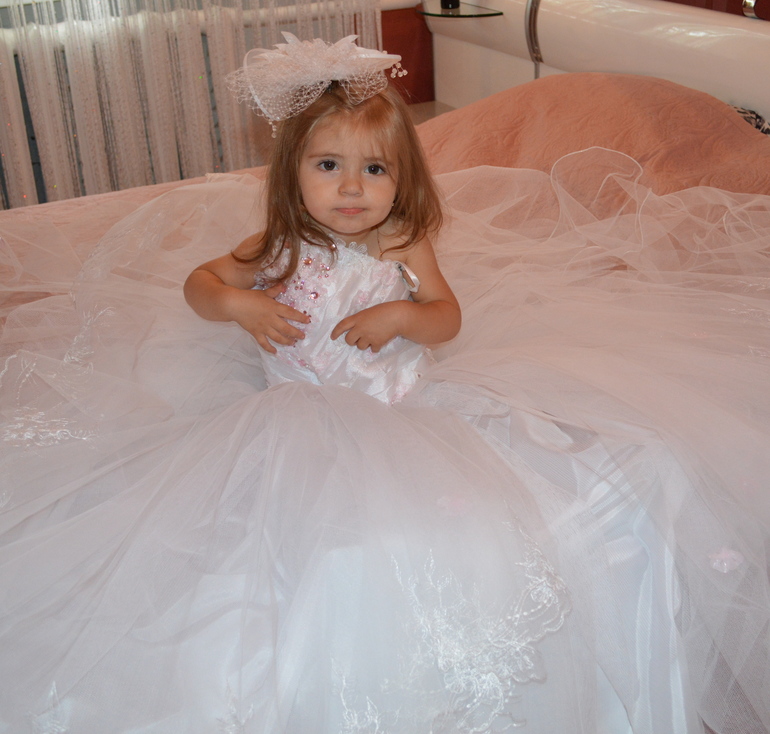 Об Аришке... нам ведь уже 2 года)))