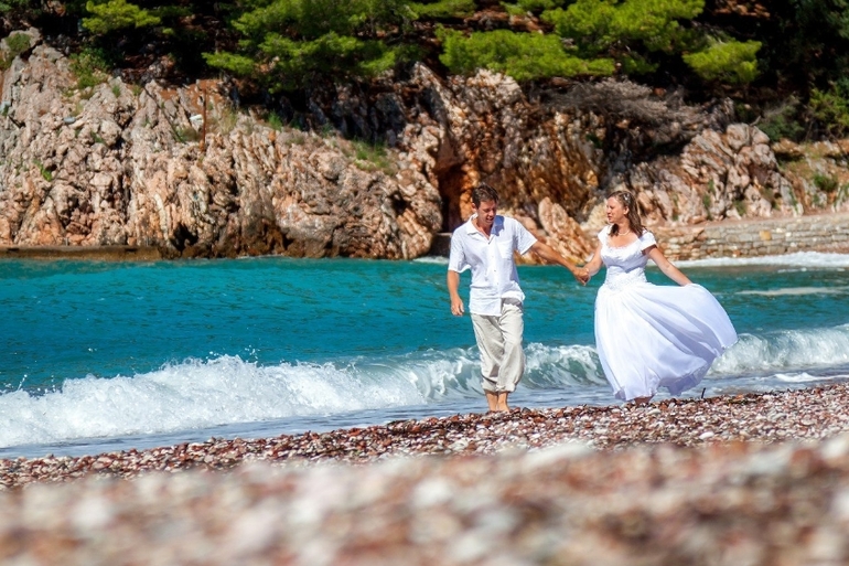 Предлагаем свадьбу в Черногории по цене от 500 Евро!