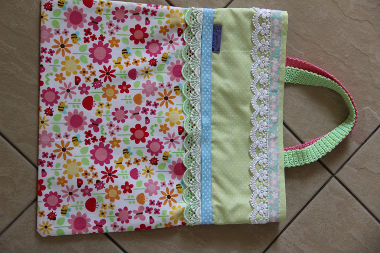 плодотворные выходные. кармашки в шкафчика и сумочка.