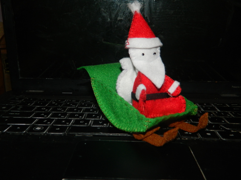 запоздала  немного)