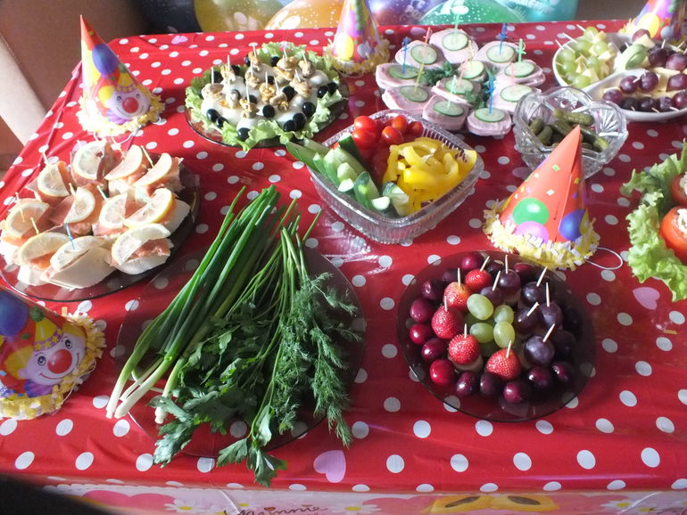 Наше ГОДОВАСИЕ!!! (куча фоток!)