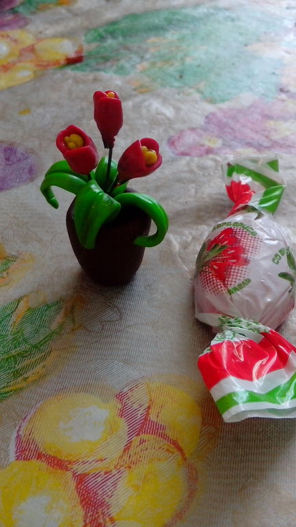 Миниатюрки для кукольного домика