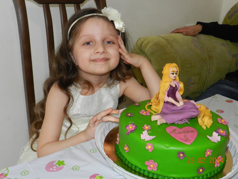 доченьке 5 лет!!!)))