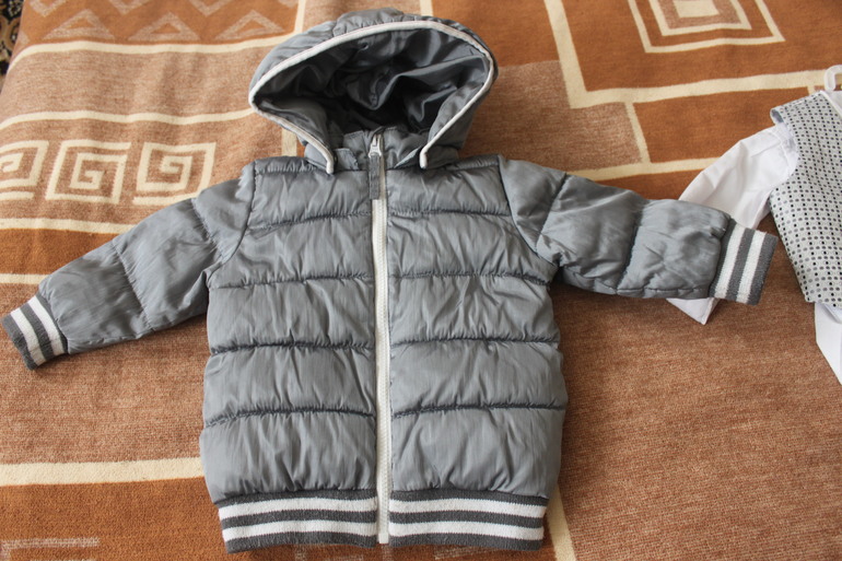 Курка (1-1,5 годика) рост 80 На мальчика)