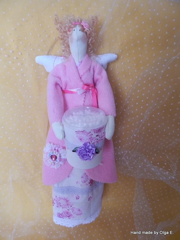 Хранительница ватных палочек и дисков