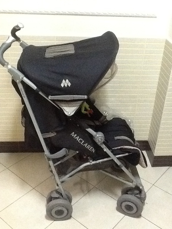 Продаю мой милый Maclaren XLR 10.000 р.
