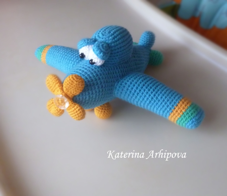 Самолётики.