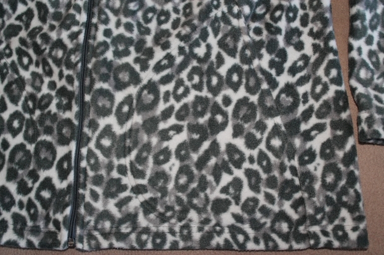 Толстовка "Серый леопард"