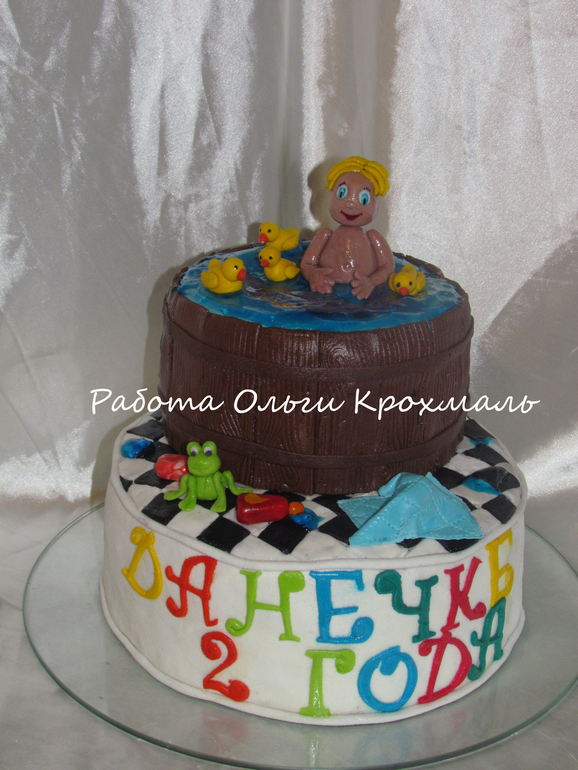 Мой первый двухярусный торт