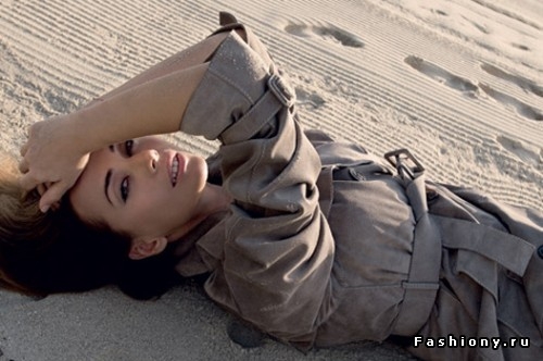 Красавица, умница и вообще приятная во всех отношениях девушка)...