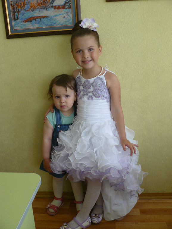 Ангелинка-вьіпускница)))