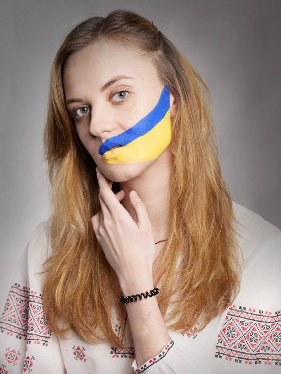 Для настрою. Щоб відволіктися (чимало яскравих фото з укр. символікою)