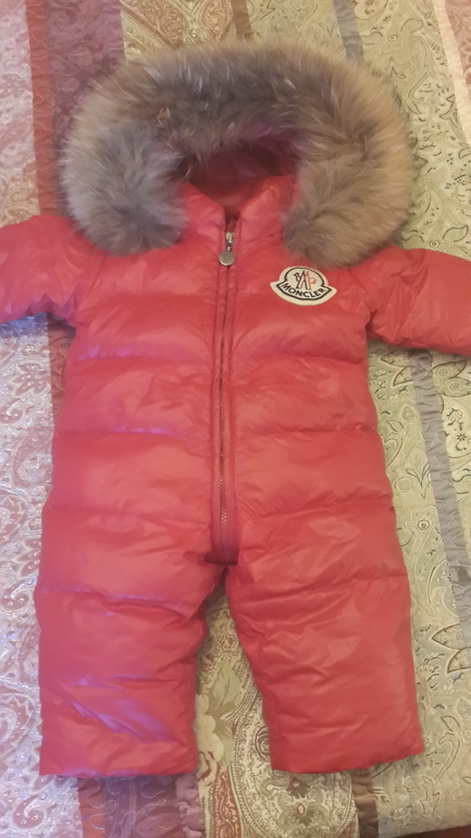 Комбинезон Moncler/ 6-12 мес