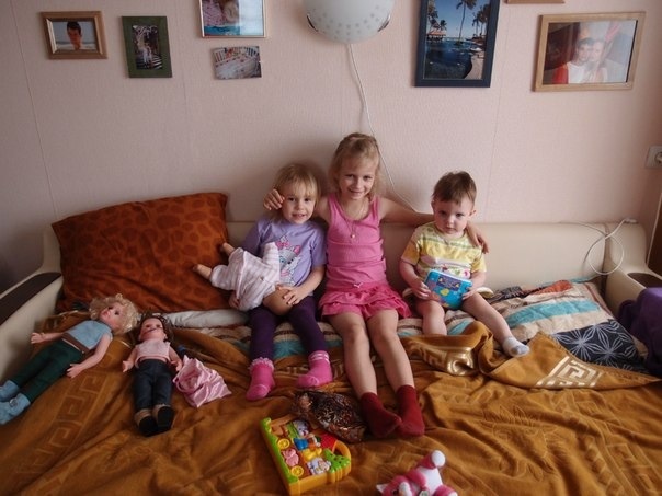 Подруженьки...