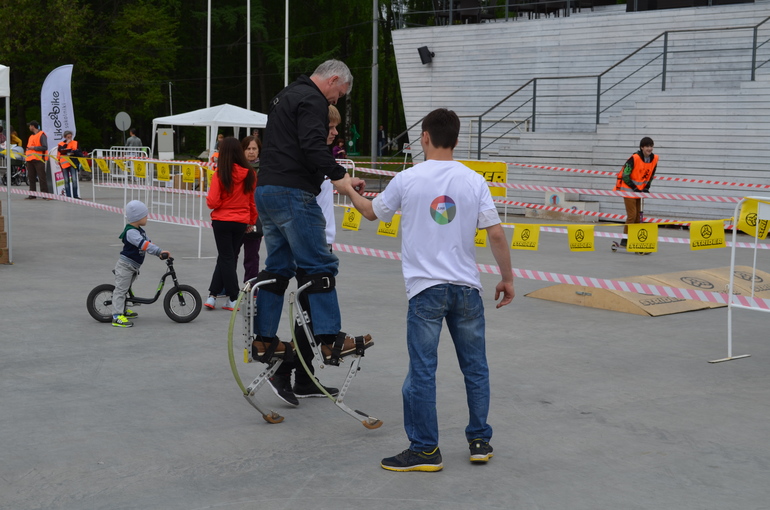 А вы были на соревнованиях по беговелу.
