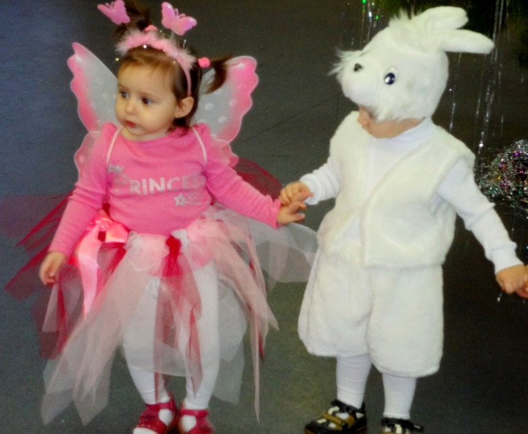 Наша первая ёлочка!